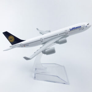 Lufthansa Airlines Airbus A340